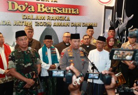 Kapolri dan Panglima TNI Gelar Doa Jaga Kondisifitas Pilkada Bersama Ulama Jatim
