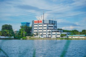 Ikut Sukseskan Pilkada Serentak, Pabrik di SIER Liburkan Seluruh Pekerja