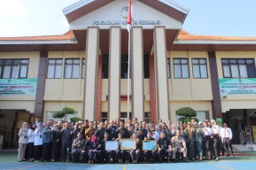 Tunjukkan Komitmen Terhadap Pelayanan dan Integritas, Pengadilan Negeri Sidoarjo Sabet Tiga Penghargaan