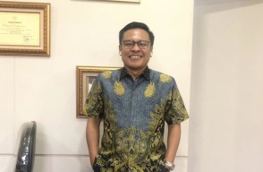 Hambat Pertumbuhan Ekonomi, DPRD Minta OJK Hapus Kolekbilitas Pinjaman Dibawah Rp 5 Juta