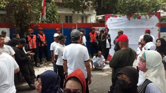 Penertiban Aset Rumah Dinas oleh KAI Daop 8 Surabaya Dikritik Arogan