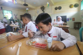 Komisi C DPRD Surabaya Sebut Anggaran APBD Rp1,1 Triliun Tidak Ada Satu Rupiah pun untuk MBG