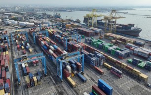 Pelindo Terminal Petikemas Tambah Kapasitas TPK Semarang 