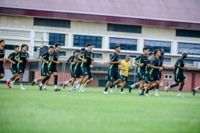 Persebaya Terpuruk, Lini Depan Tumpul jadi Sorotan Jelang Laga Kontra Persib