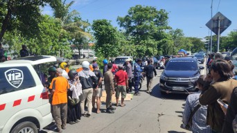 Guru Agama di Surabaya Tewas Terlindas Mobil, Diduga Korban Tabrak Lari