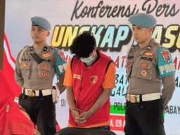 Polrestabes Surabaya Ungkap Kasus Anak Bunuh Ayah di Surabaya