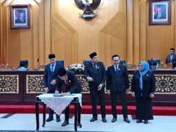 Pasca Lebaran, DPRD Surabaya Bahas RPJMD dan Raperda Pemakaman