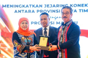 Gubernur Khofifah Tawarkan SIER untuk Perkuat Industri Ikan Maluku