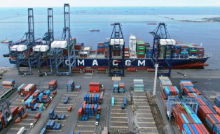 Bentuk Kewajiban pada Negara, Pelindo Petikemas Setor Rp1,94 Triliun