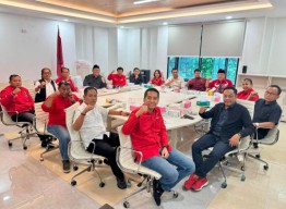 Perkuat Barisan, Fraksi PDIP DPRD Surabaya Konsolidasi Bersama DPC