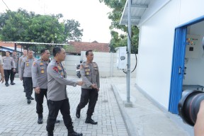 Wakapolda Jatim Tinjau Pembangunan Gudang Ketahanan Pangan di Mojokerto