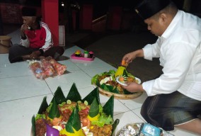 Peringati Bulan Bung Karno, Kader PDIP Gelar Doa Jumat Legi di Mojokerto