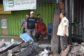 Pemkot Surabaya Bersihkan PKL dan Parkir Liar di Jalan Kedungdoro