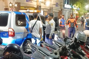 Catat! Bakal Ada Larangan Parkir di Tepi Jalan Tunjungan