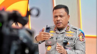 Kakorlantas Dorong Polantas Menyapa dan Senyum Polisi di Pelayanan Publik