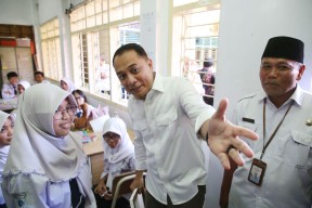 Jam Malam Anak Dinilai Efektif, Wali Kota Eri Soroti Peran Kampung Pancasila