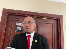 Tekan Kebocoran PAD Surabaya, DPRD Dorong Cashless Parkir Mobil