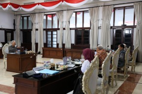 Wali Kota Absen, Seleksi Sekda Surabaya Digelar Terbuka