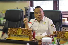 Cak Yebe Soroti Proyek Dakel Mandek di Surabaya, Desak Pemkot Segera Cari Solusi