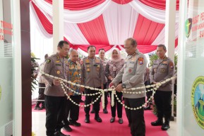 Kapolda Jatim Resmikan Pusat Pelayanan Terpadu di RS Bhayangkara Surabaya