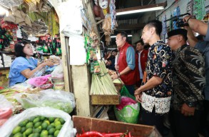 Harga Beras Tembus Rp17 Ribu, Satgas Pangan Jatim Tawarkan Beras Murah Rp11 Ribu