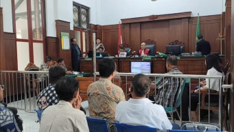 Rumah Terancam Dilelang tanpa Pemberitahuan, Warga Kutisari Gugat Bank Benta