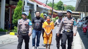 Polres Pasuruan Tangkap Pemuda Pelempar Bom Molotov ke Pos Lantas Pandaan