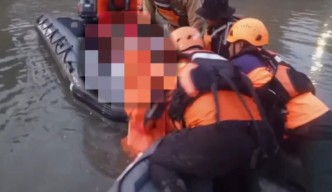 Pria Lompat ke Sungai Jagir Ditemukan Tewas Mengapung