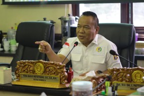 Punden Telogo Sepat Terancam Longsor, Cak Yebe Biayai Plengsengan