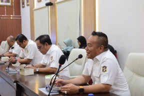 Penduduk Surabaya Capai 3 Juta, DPRD Dorong Pemekaran Dapil