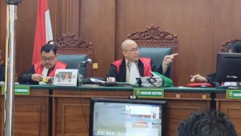Bank Benta Mangkir Sidang Mediasi, Gugatan Warga Surabaya Tertunda