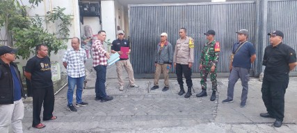 Bukan Peleburan Emas, Camat Benowo Sebut Bau Menyengat di Kandangan dari Pembakaran Sampah