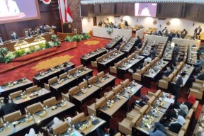 Kursi Kosong Warnai Paripurna RAPBD 2026 DPRD Jatim