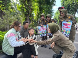 Tagline “Sahabat Warga” Warnai Semangat Baru Satpol PP Surabaya