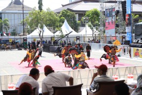 Komitmen Lestarikan Budaya Lokal, Untag Surabaya Hadirkan Kesenian Jaranan di Untag Surabaya Expo 20