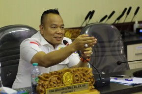 DPRD Surabaya Sindir Pemkot: Dulu Risma Tutup Dolly, Kini Moroseneng Hidup Lagi