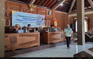 FH UNESA Gelar Pengabdian Masyarakat, Ajak UMKM Nglanggeran Pahami Merek Kolektif