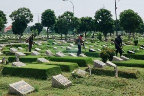 Surabaya Krisis Lahan Pemakaman, Wali Kota Eri Dorong Tradisi Makam Keluarga