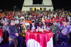 Festival Pemuda Mojokerto 2025, Ning Ita Gaungkan Semangat Majapahit untuk Generasi Muda