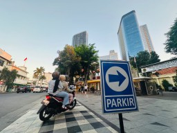 Cukup Serahkan Kunci, Jalan Tunjungan Bakal Punya Layanan Valet Parking Mulai 8 Oktober
