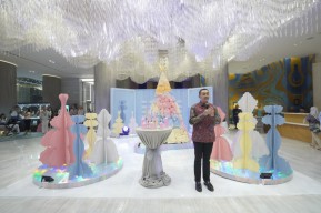 Vasa Hotel Surabaya Hadirkan The Gallery of Joy, Perayaan Natal Penuh Warna