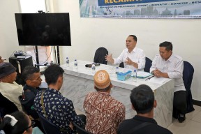 Wali Kota Eri Cahyadi Turun Tangan Mediasi Jalan Ditembok di Asem Jajar