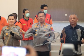 Lima Pencuri Kabel di Surabaya Ditangkap, Satu Pendana Buron