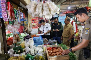 Stok Pangan Surabaya Aman hingga Akhir Tahun, Harga Terkendali
