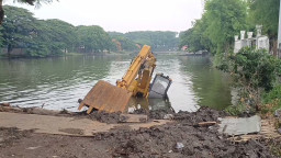 Sembilan Hari Tenggelam, Ekskavator Proyek Waduk SIER Belum Diangkat