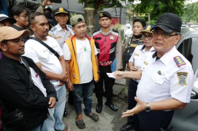 Banyak Aduan Jukir Liar dan Parkir Semrawut di Surabaya, Dishub Turun Tangan