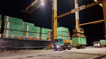 Meski Ada Aksi Buruh Bongkar Muat, Operasional Terminal Peti Kemas Bagendang Tetap Normal