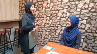 Melihat Kafe Lawu 33 di Mojokerto yang Mempekerjakan Kaum Difabel