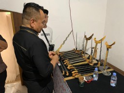 Cak Yebe Apresiasi Brojo Wahni, Keris Nusantara Didorong Mendunia