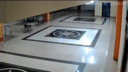 Hiii, Kursi Roda Jalan Sendiri di Mal Pelayanan Publik Mojokerto